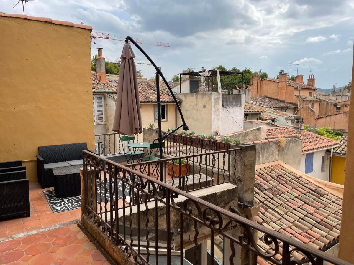 Une Terrasse Sur Les Toits Aix-en-Provence Exterior foto
